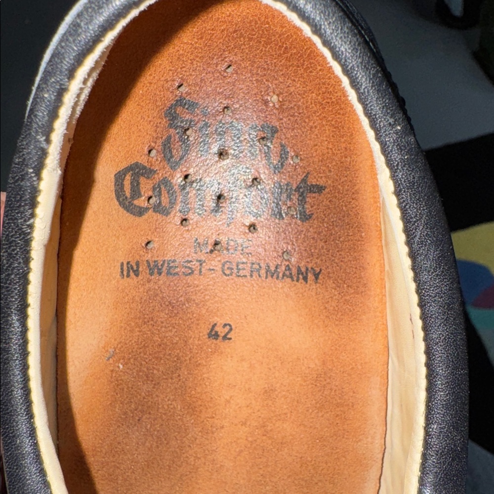 Classic Finn Comfort York Men’s Black Wingtip - Picture 6 of 6
